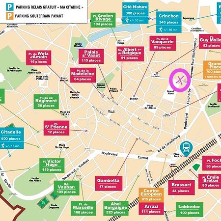 Au Coeur De La Grand Place Arras Eksteriør bilde